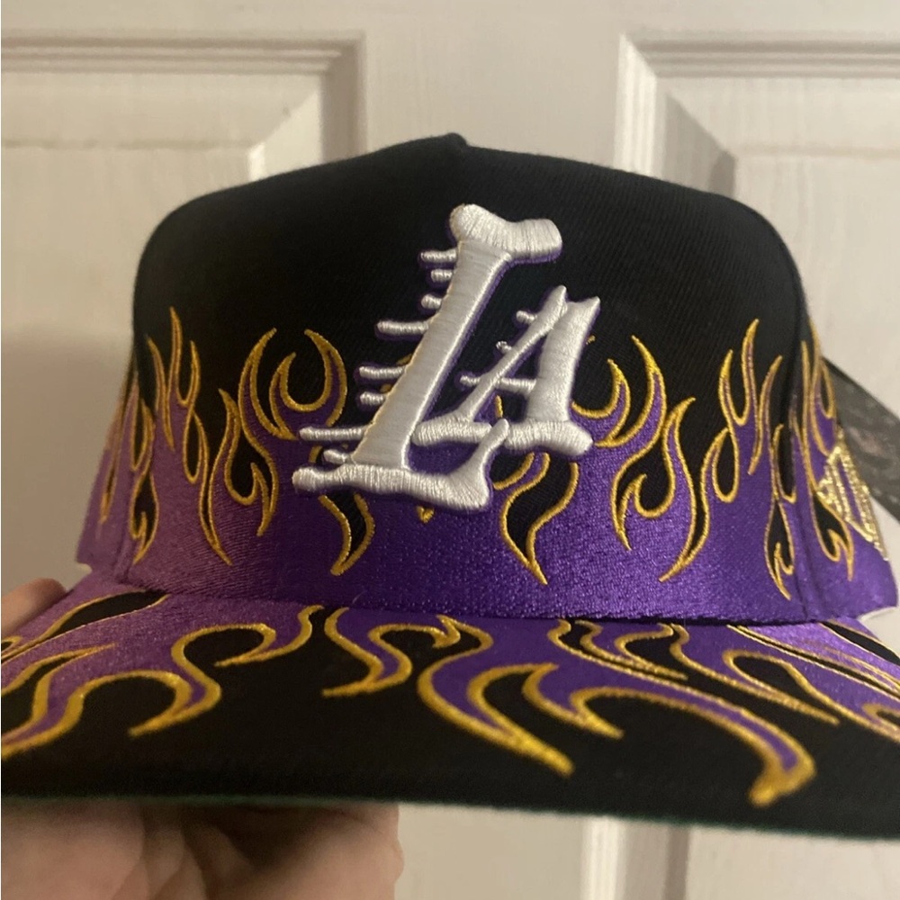 KTH La Lakers Black and Purple LA Flame Cap
